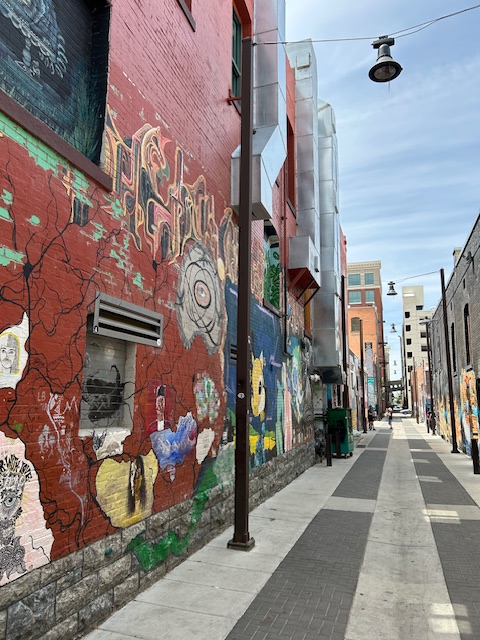 freak alley